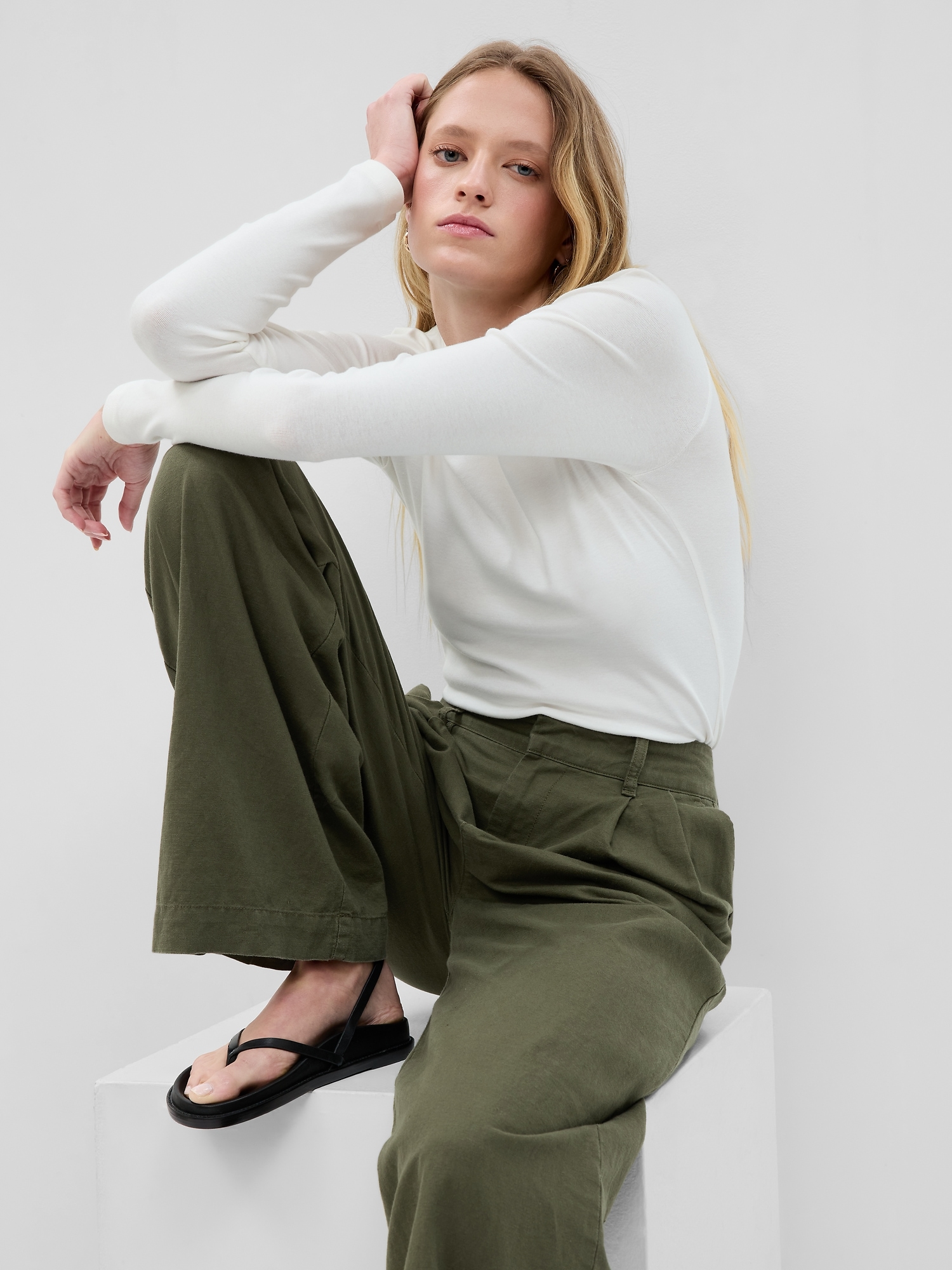 Linen-Cotton Pleated Pants | Gap