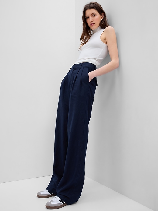 Image number 3 showing, Linen-Cotton Pleated Pants