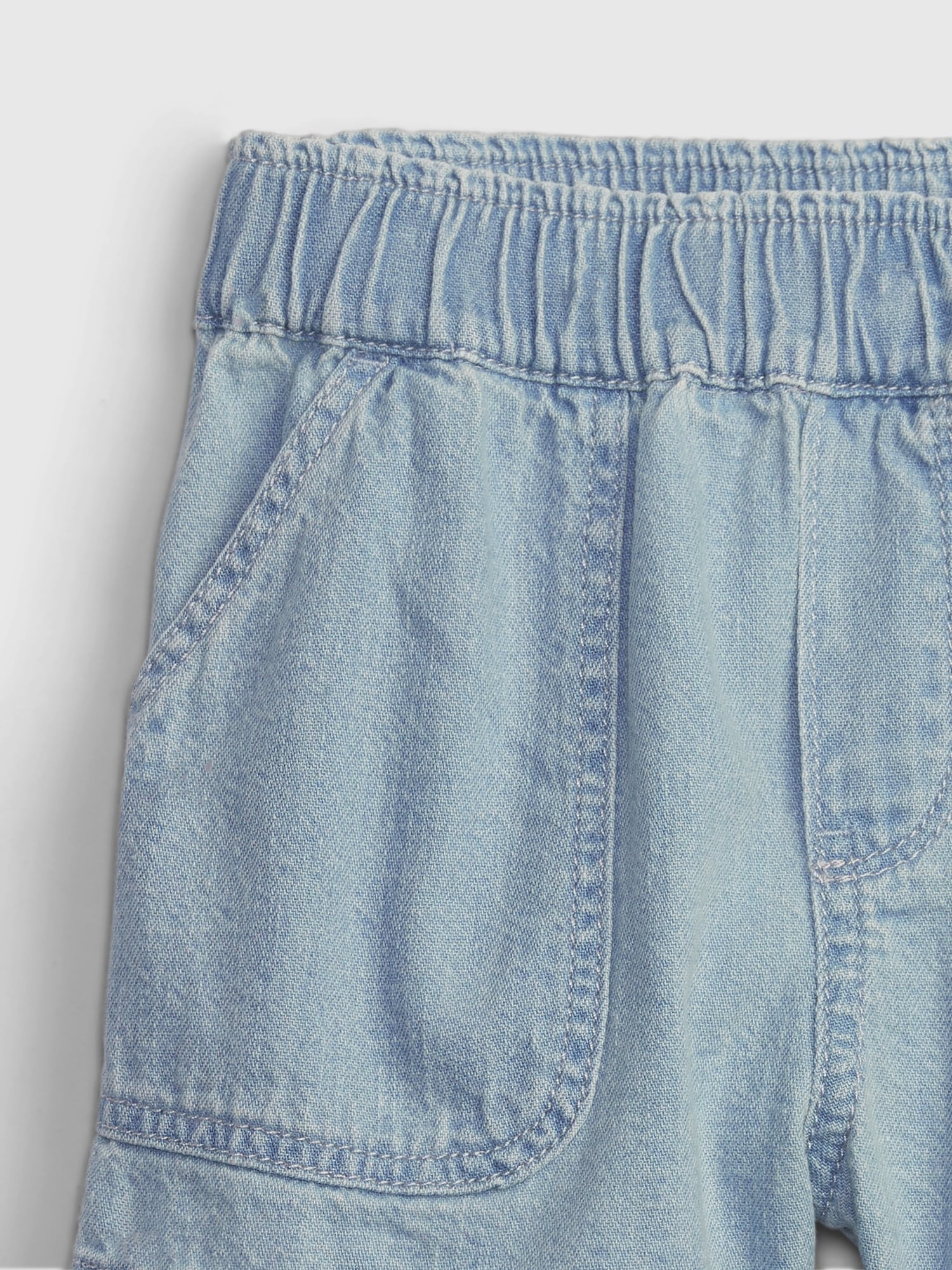 Liverpool Jeans Company Frayed Hem Pull-on Denim Shorts In Blue