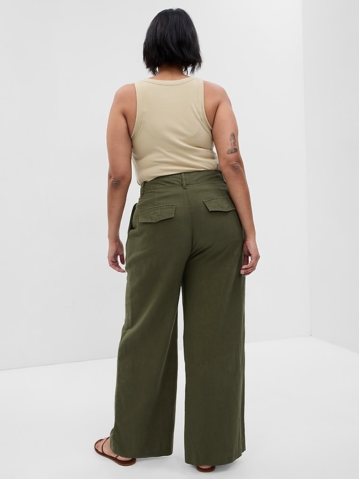 Image number 5 showing, Linen-Cotton Pleated Pants