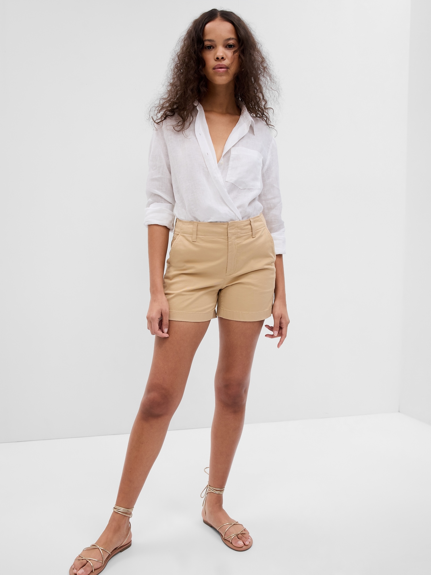 Gap 4 Downtown Khaki Shorts