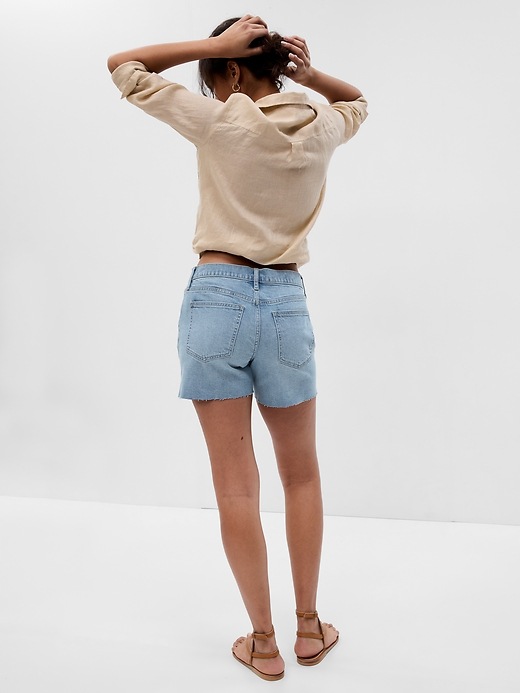 Image number 2 showing, 5" Mid Rise Denim Girlfriend Shorts