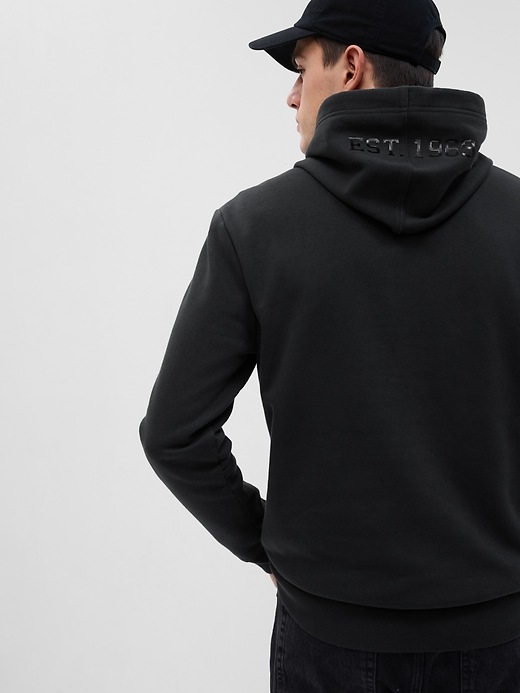 2 of 8 showing, with the color black of product Gap Logo Sweatshirt