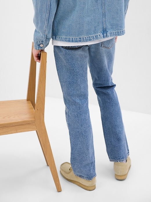 2 of 8 showing, with the color medium wash of product Bootcut Jeans