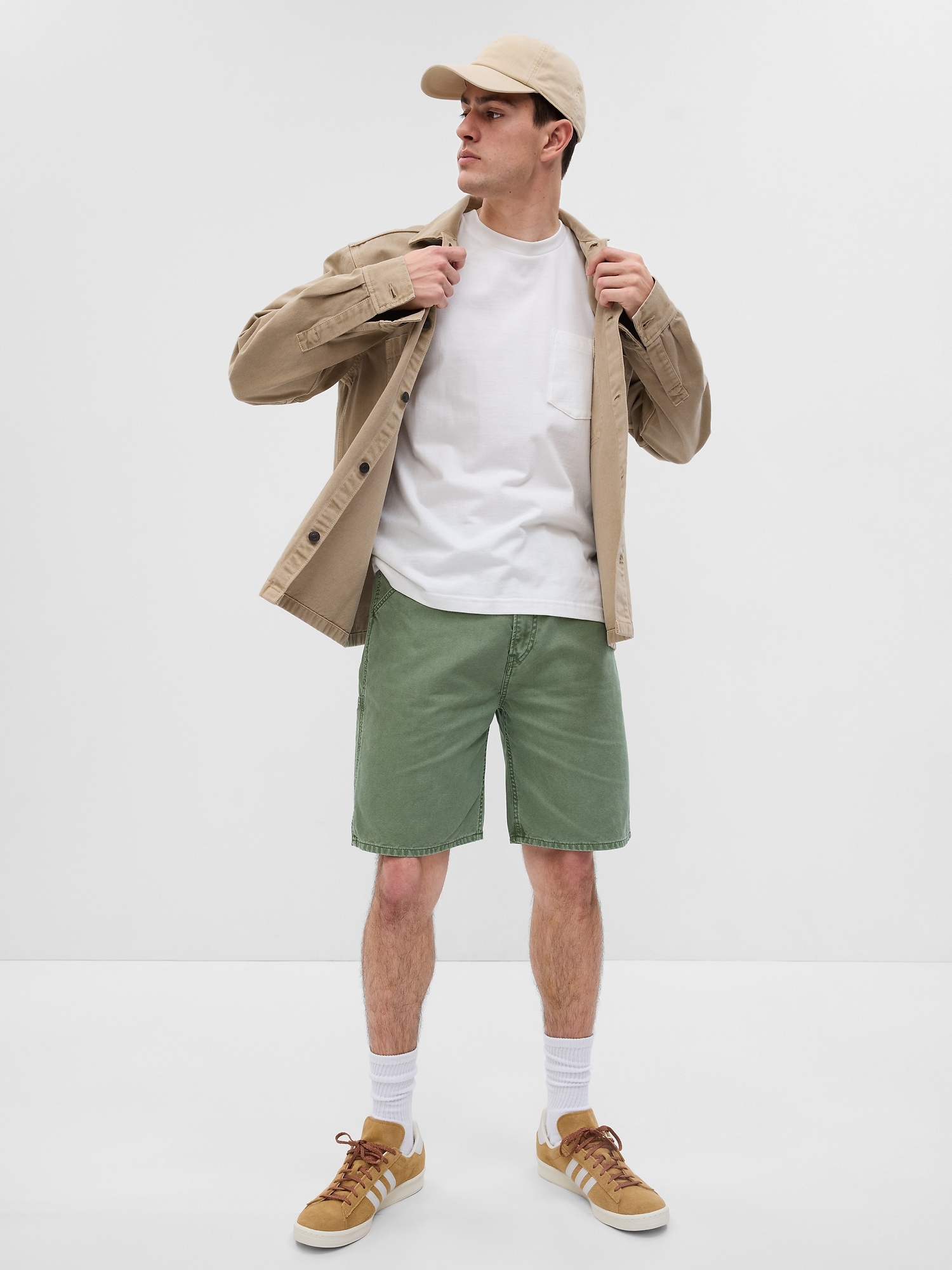 Gap Utility Carpenter Shorts green. 1