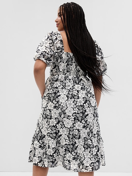 Image number 5 showing, Puff Sleeve Metallic Floral Midi Dress