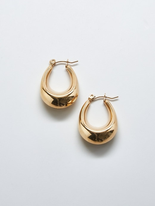 Image number 1 showing, Gold Oval Hoop Earrings