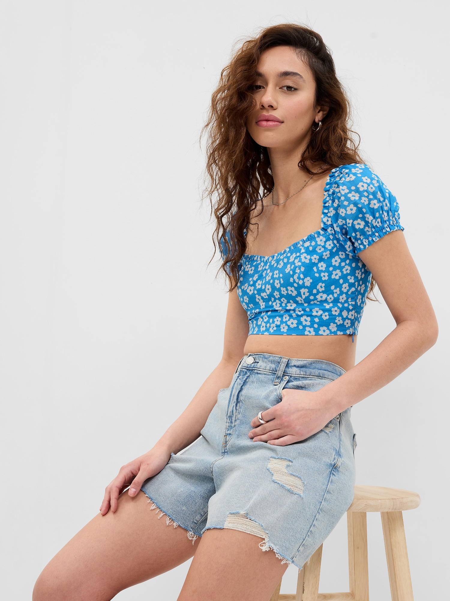 Gap Organic Cotton Puff Sleeve Crop Top blue. 1