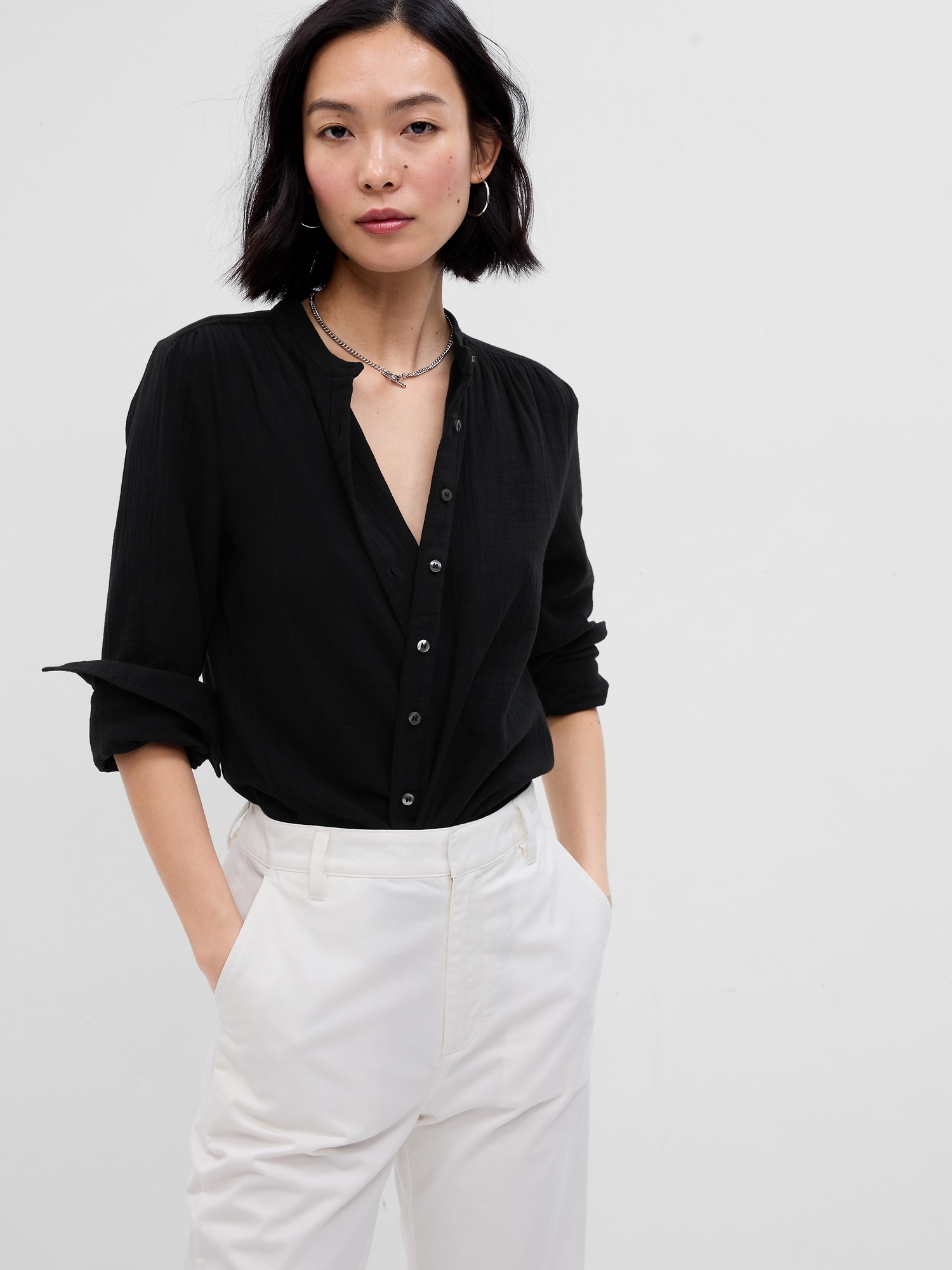 Gap Crinkle Gauze Shirt black. 1 Gap Crinkle Gauze Shirt black. 1