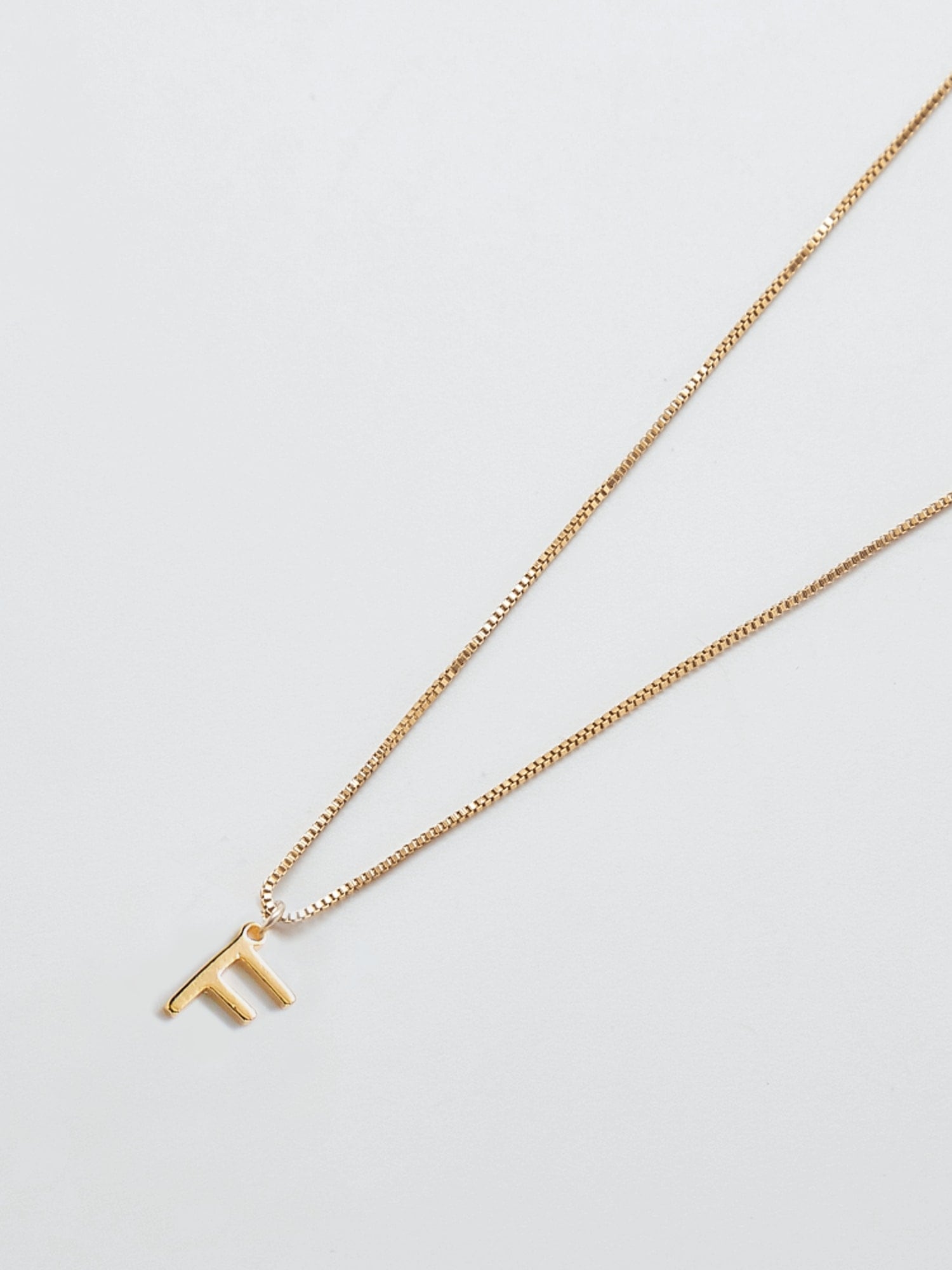 Gap Gold Dainty Initial Necklace