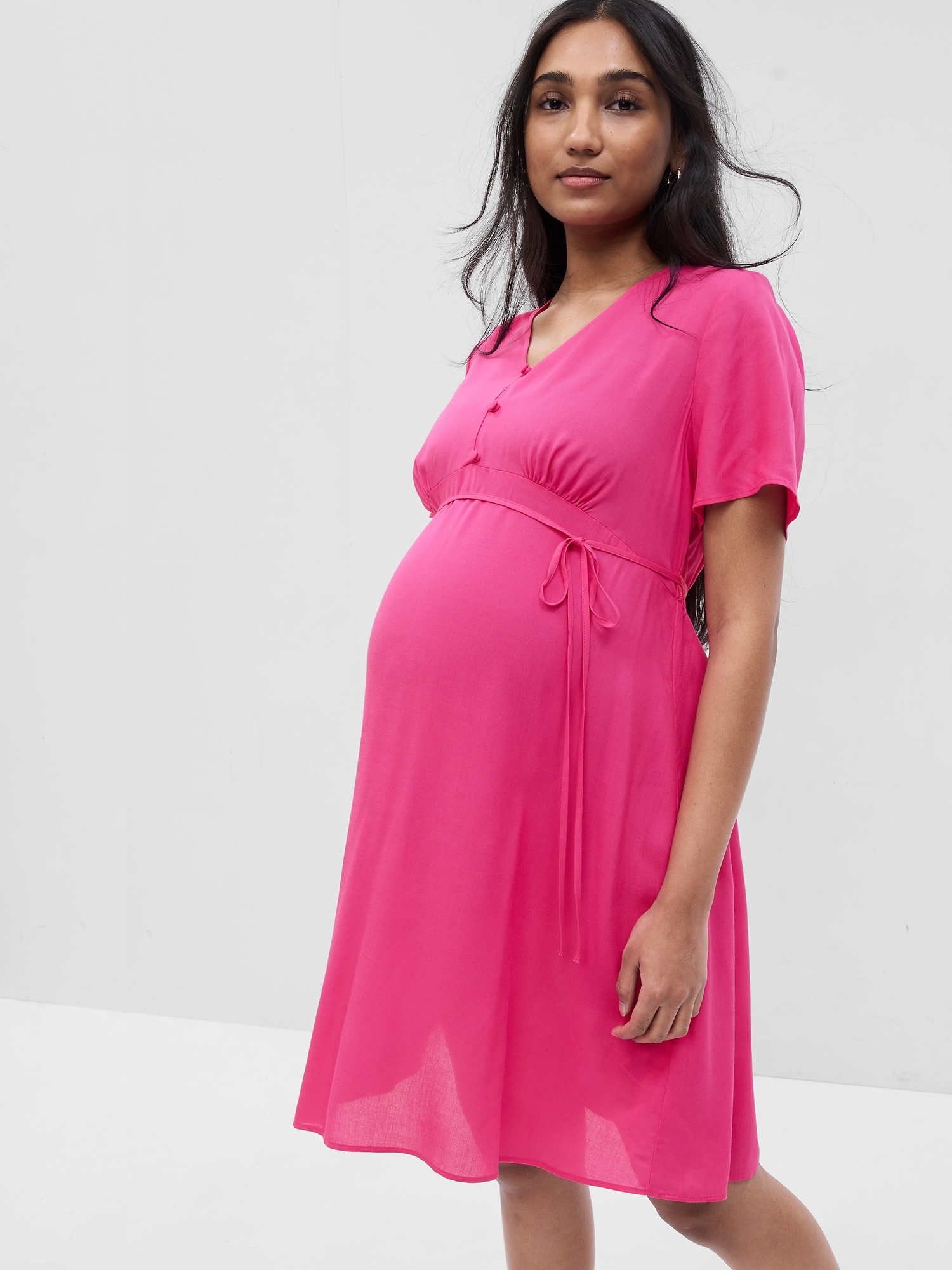 Polka Dot Casual Buttoned Short Maternity Dress – Glamix Maternity
