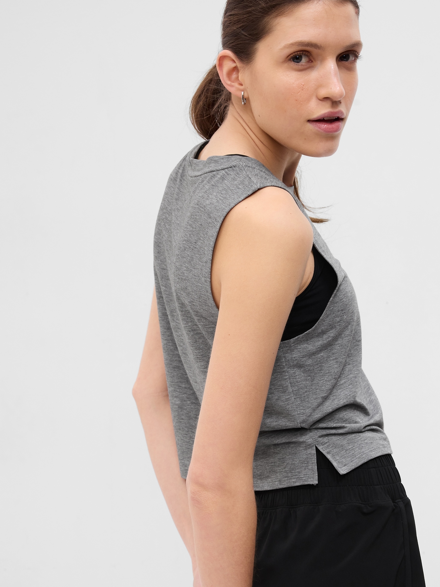 Gap on sale muscle tank