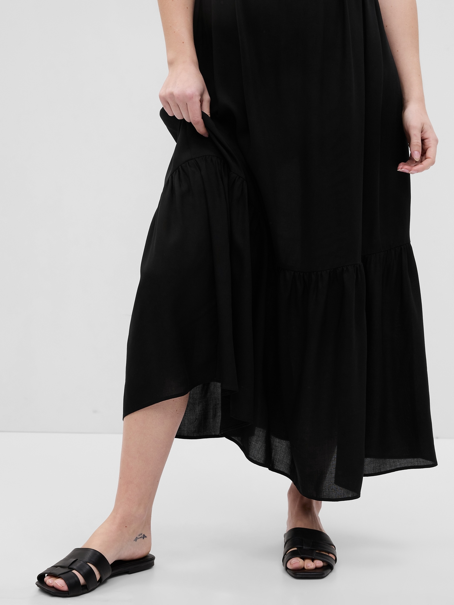 Liora | Smocked Maxi Dress