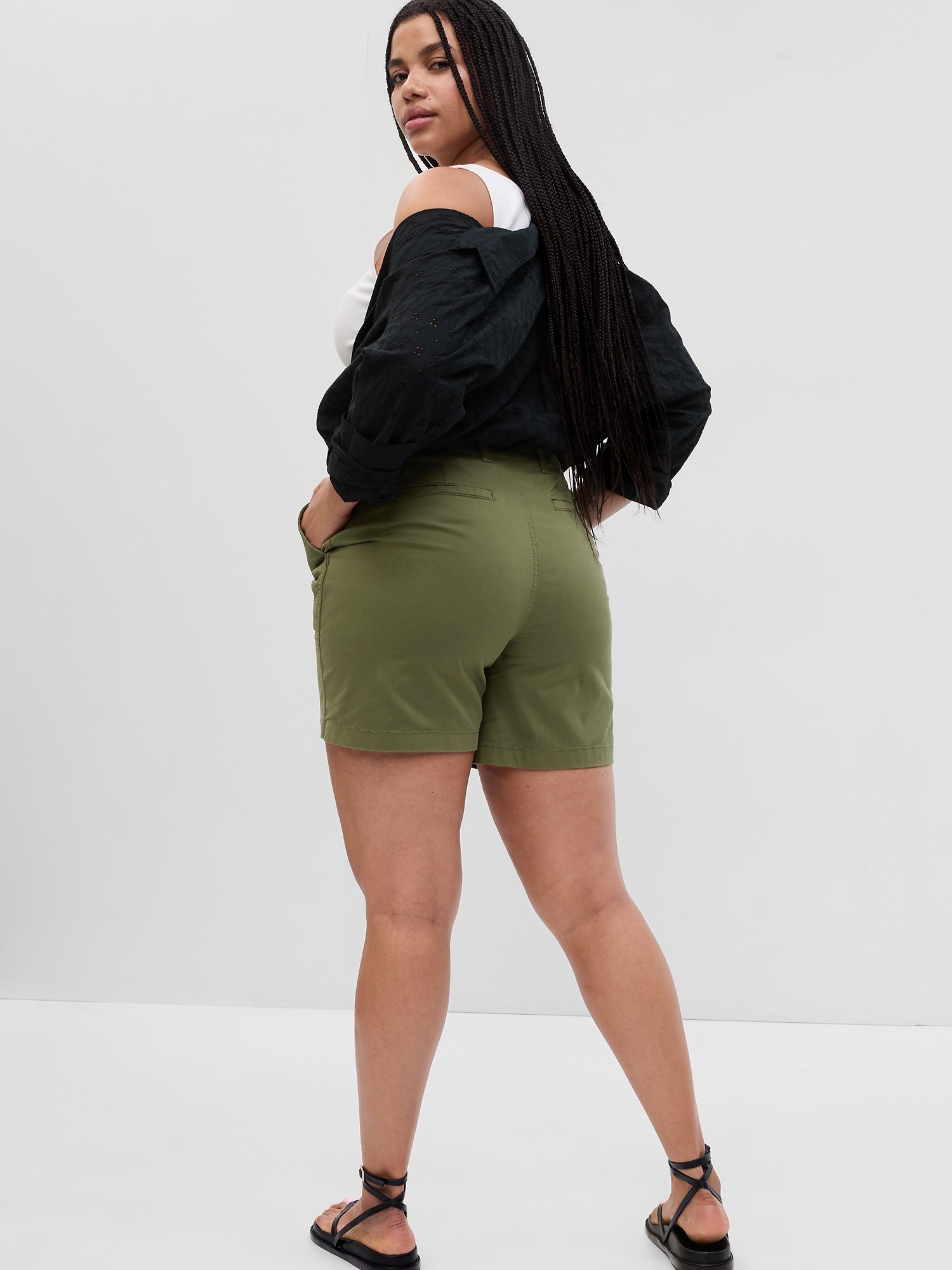 7 Downtown Khaki Shorts Gap