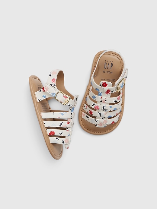 Baby gap sandals 2025
