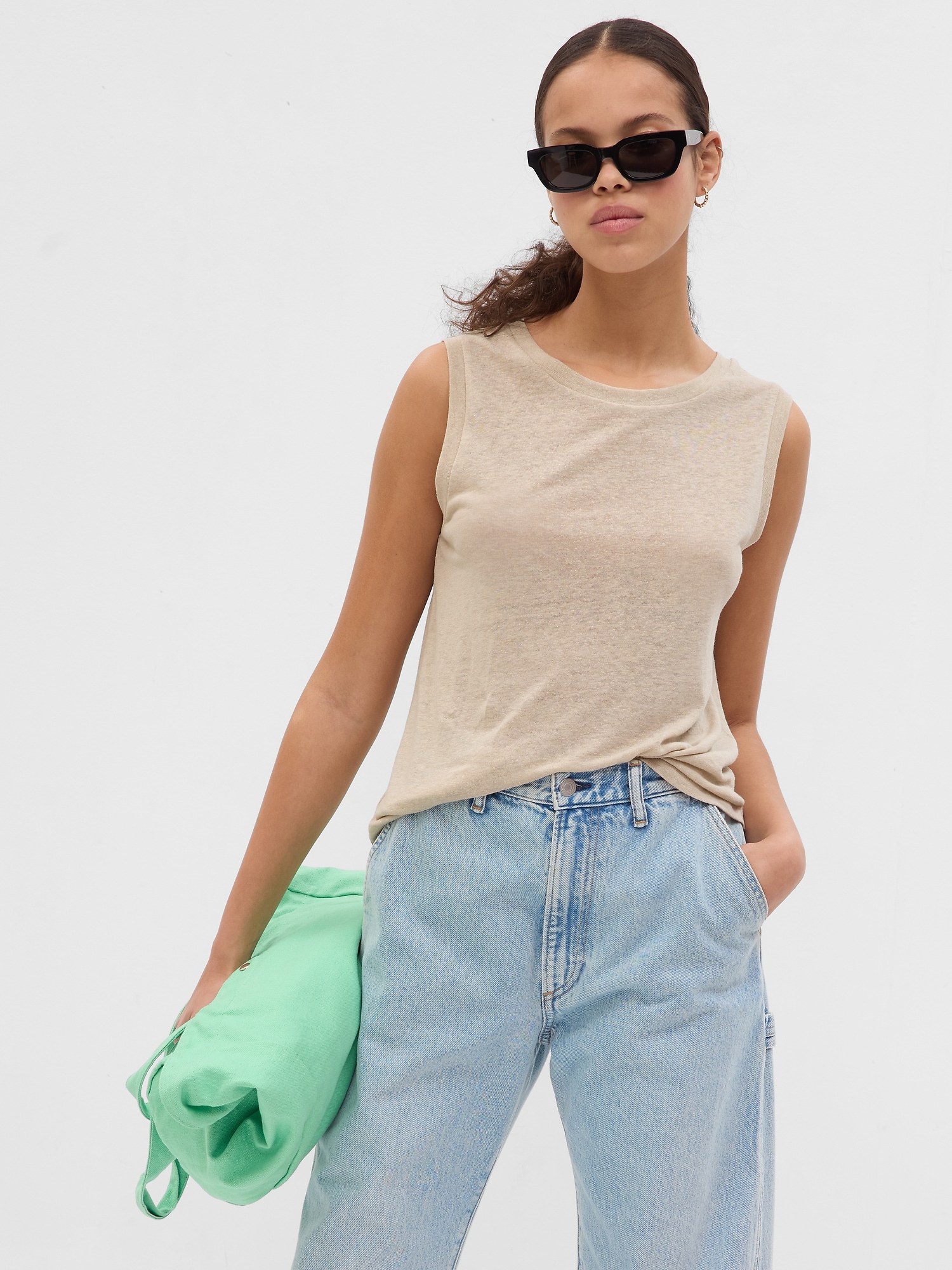 Gap Linen-Blend Shell Tank Top beige. 1 Gap Linen-Blend Shell Tank Top beige. 1