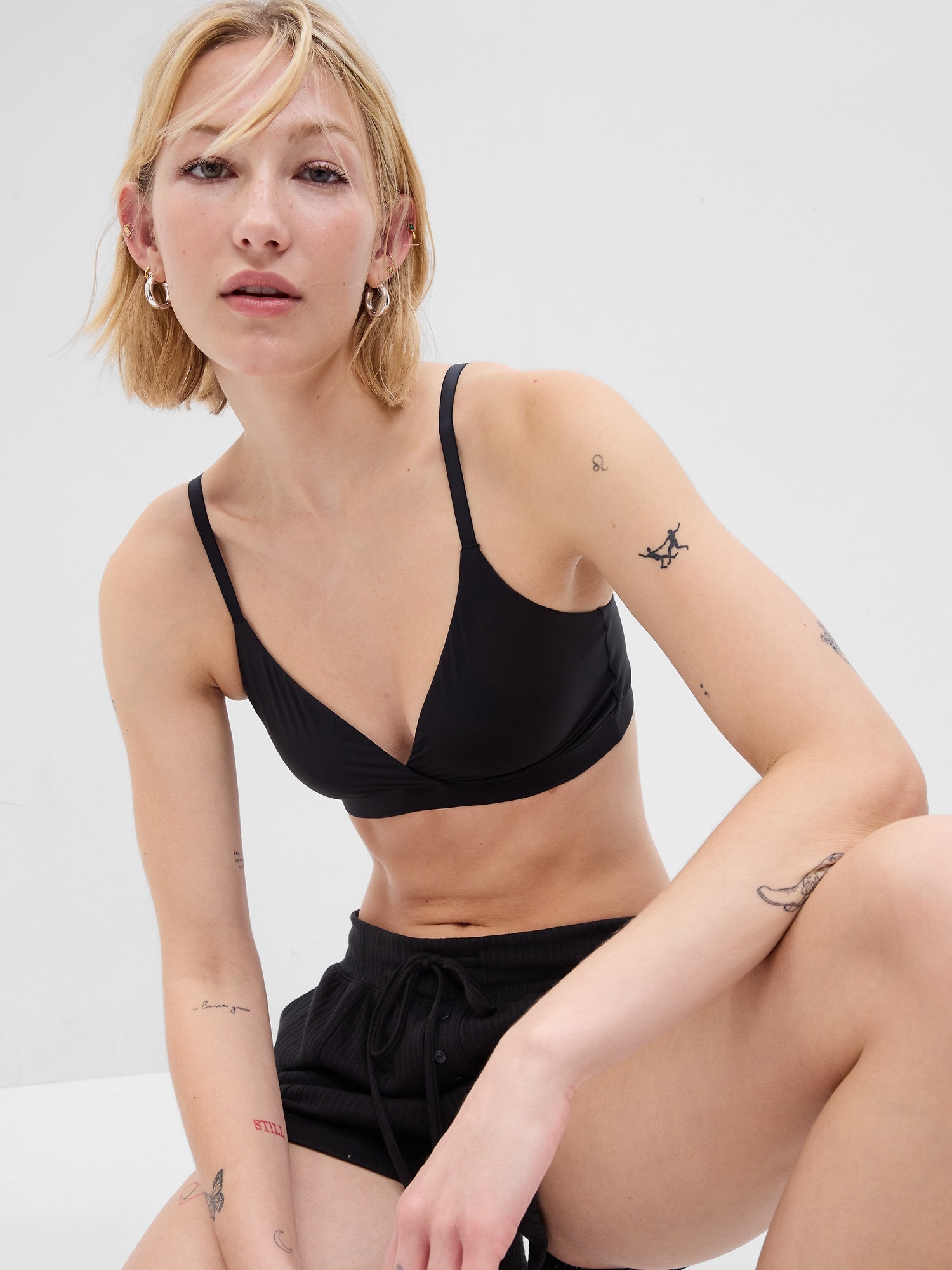 Gap Live-in Pretty Bralette In Black