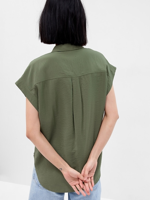 2 of 8 showing, with the color mesculen green of product Utility Shirt