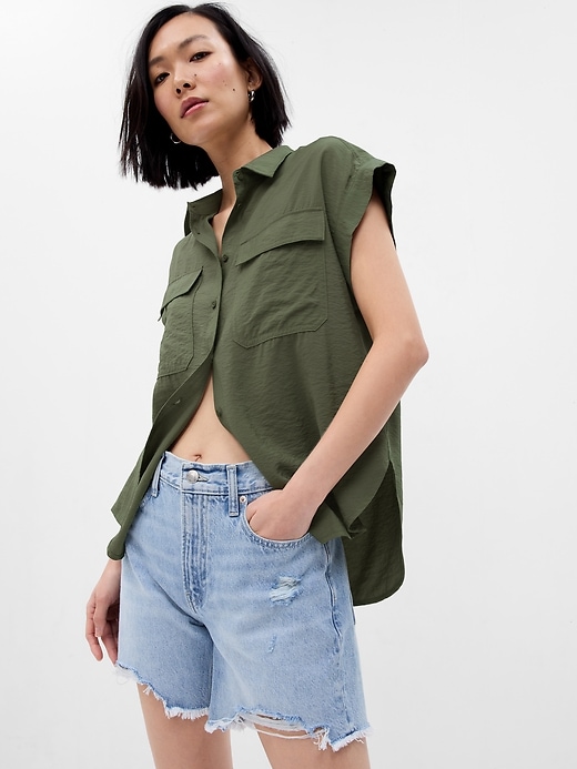1 of 8 showing, with the color mesculen green of product Utility Shirt