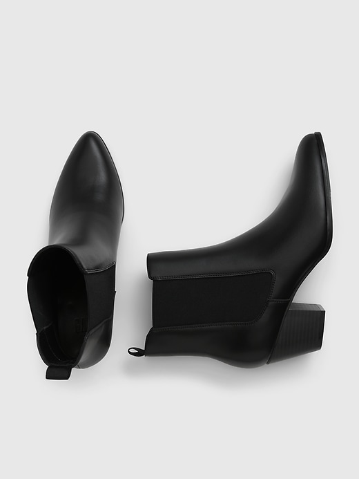 Image number 2 showing, Heeled Chelsea Boots