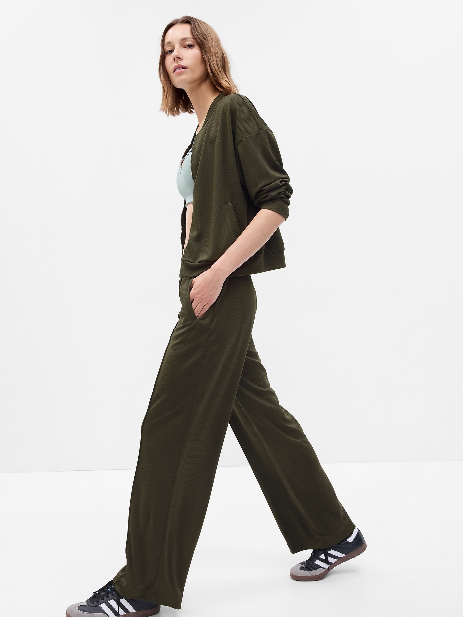 GapFit High Rise Seamed Mesh Pants