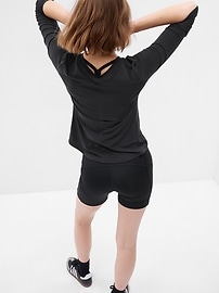 Image number 2 showing, GapFit Breathe T-Shirt
