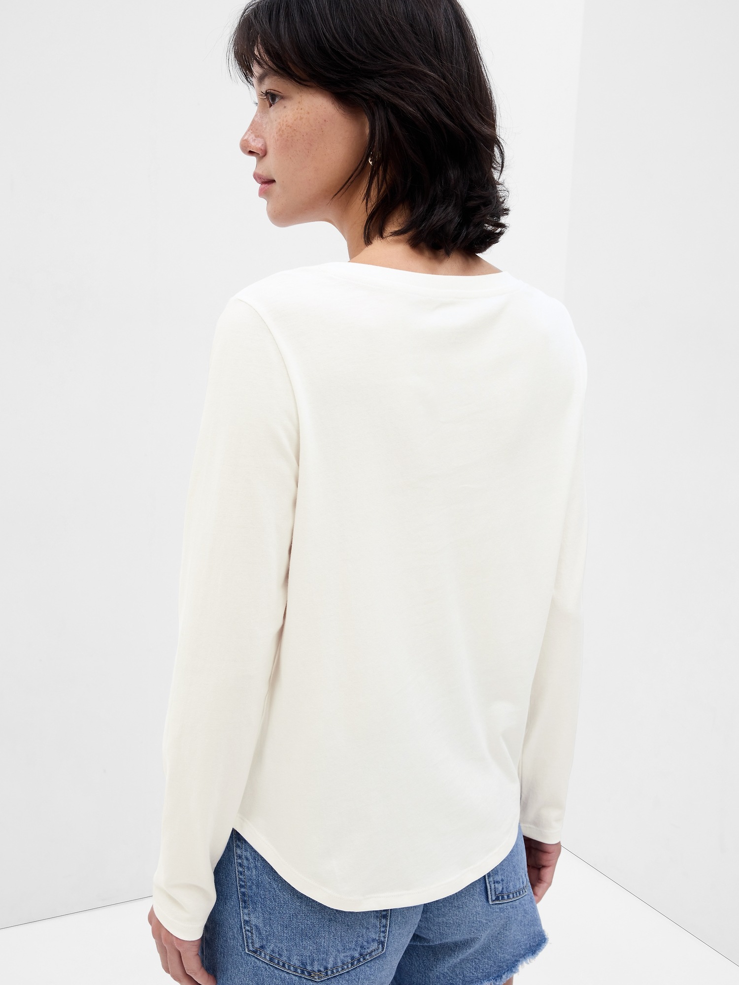 Organic Cotton Vintage VNeck TShirt Gap