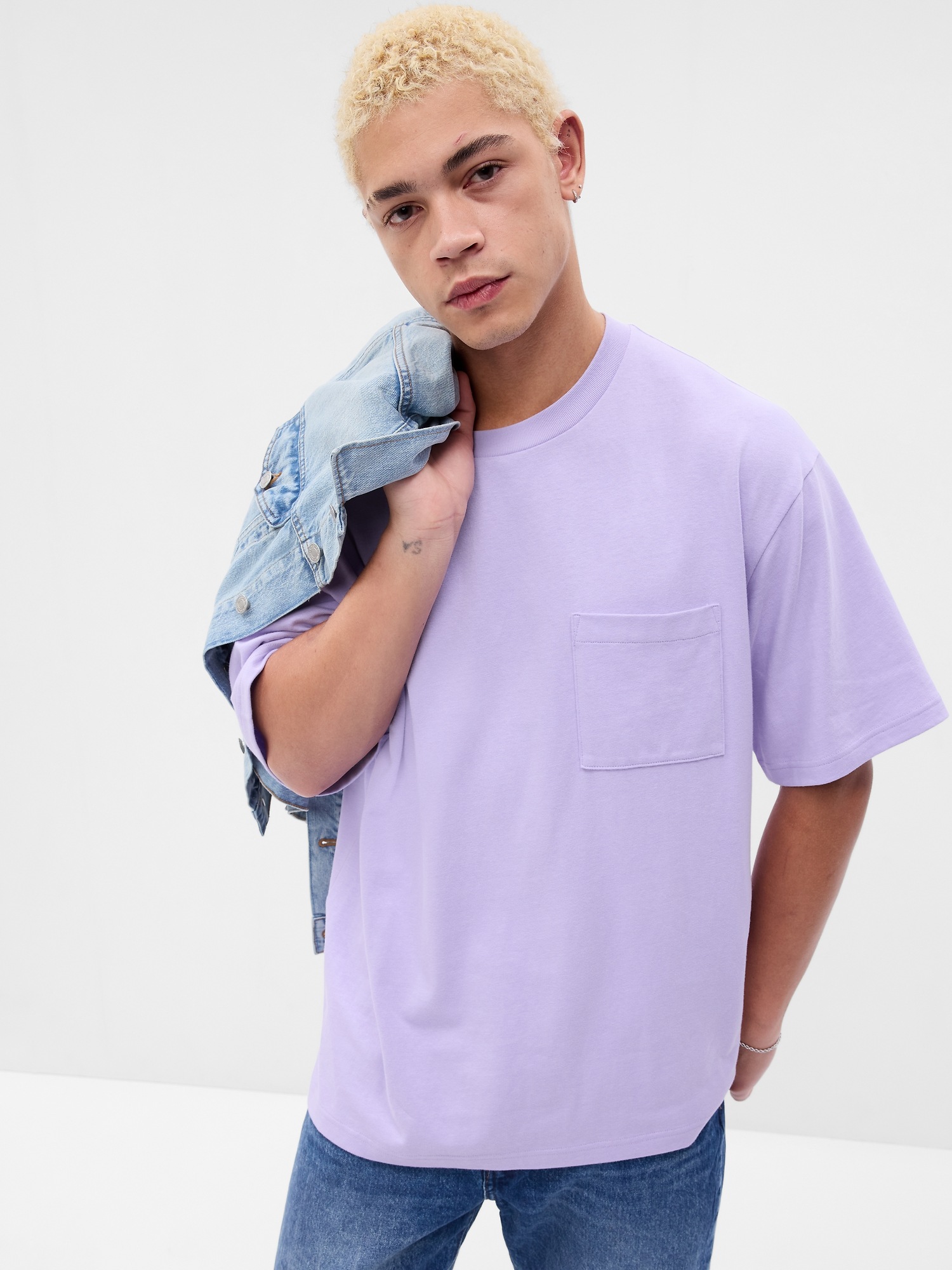 Gap Heavyweight Relaxed Fit Pocket T-Shirt purple. 1