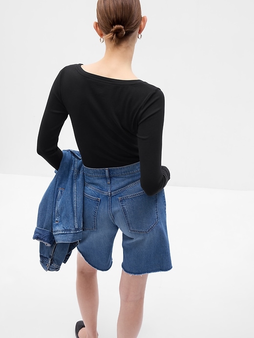 Image number 3 showing, Modern V-Neck T-Shirt