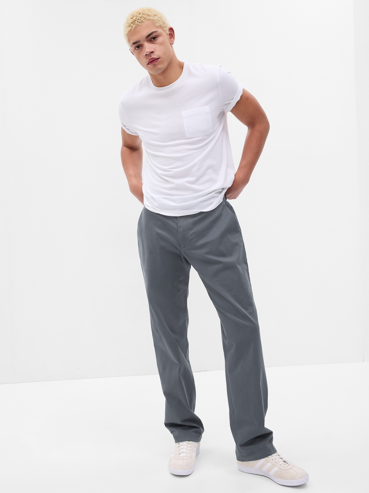 Modern Khakis in Relaxed Fit with GapFlex