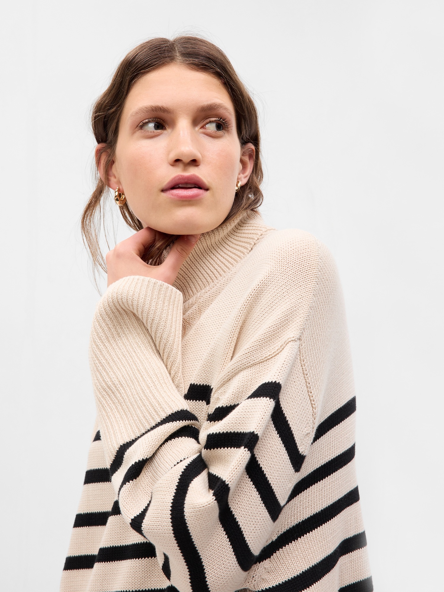 24 7 Split Hem Turtleneck Sweater Gap