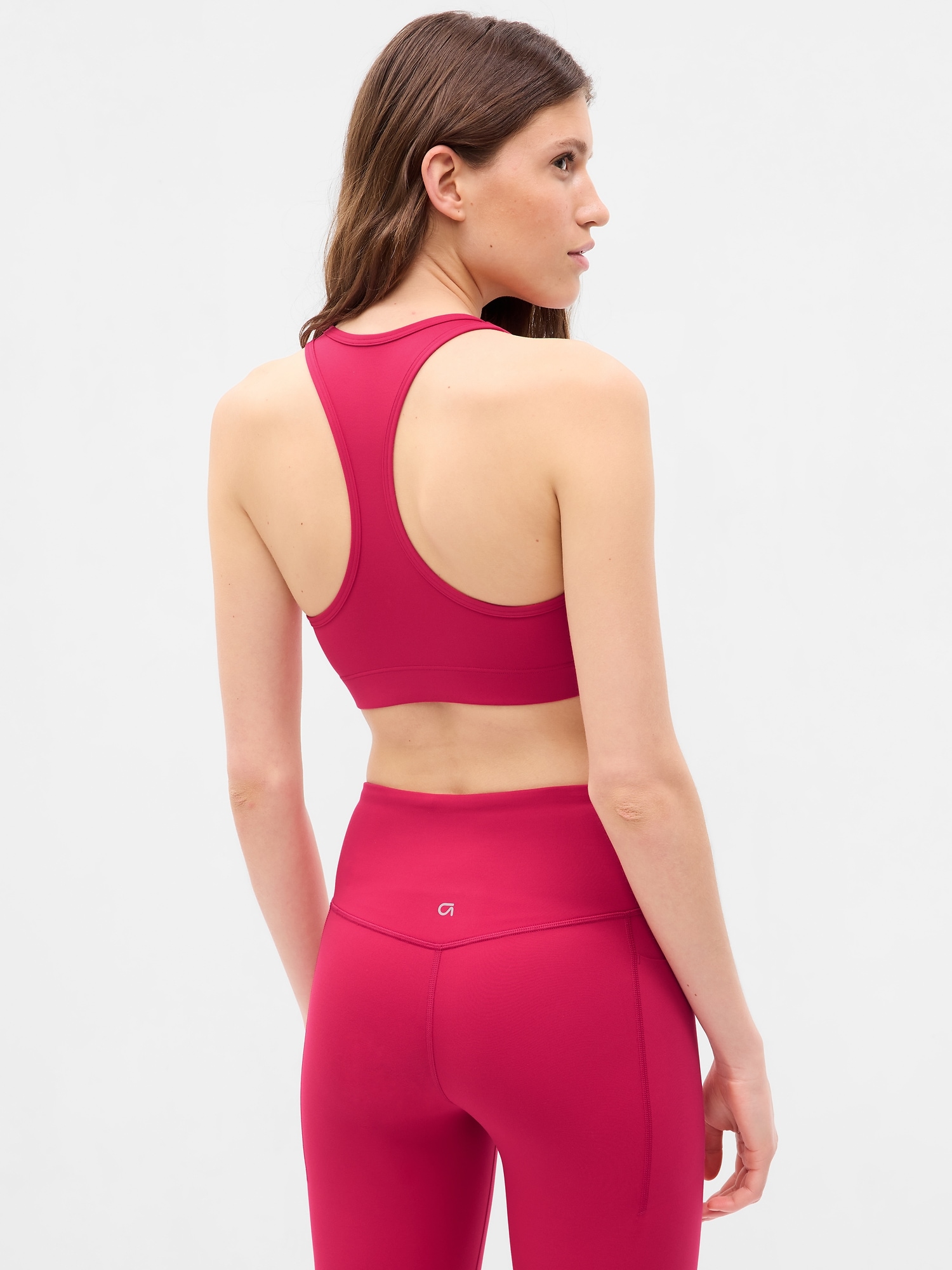 gapfit breathe sports bra