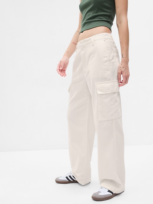 Image number 3 showing, Mid Rise Twill Loose Cargo Pants