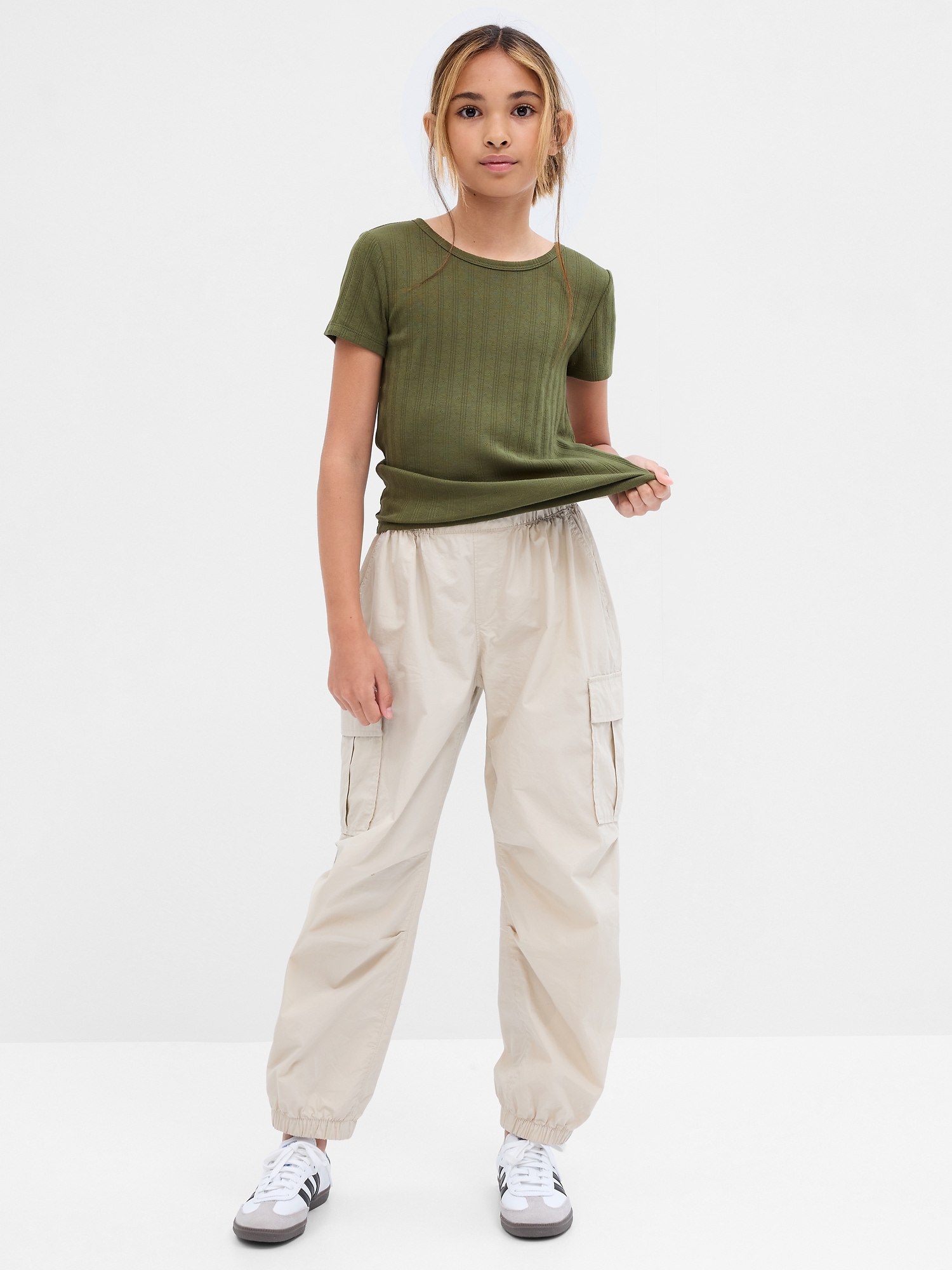 Tee-shirt GAP Kids - Cœur Et Joyaux En Relief - Taille 12-13 Ans - Occasion Très Bon état