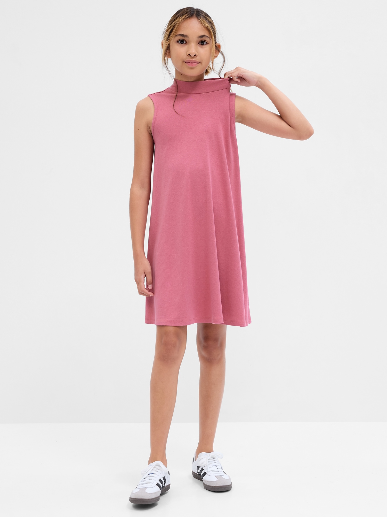 Gap sleeveless sales swing dress
