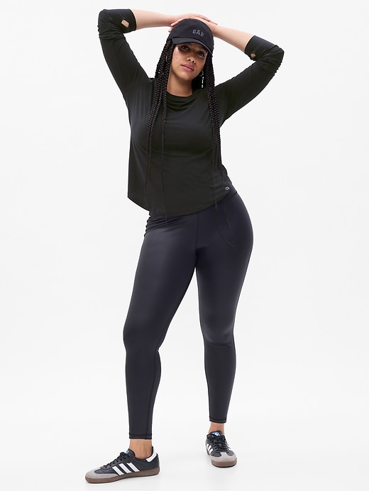Image number 4 showing, GapFit Breathe T-Shirt