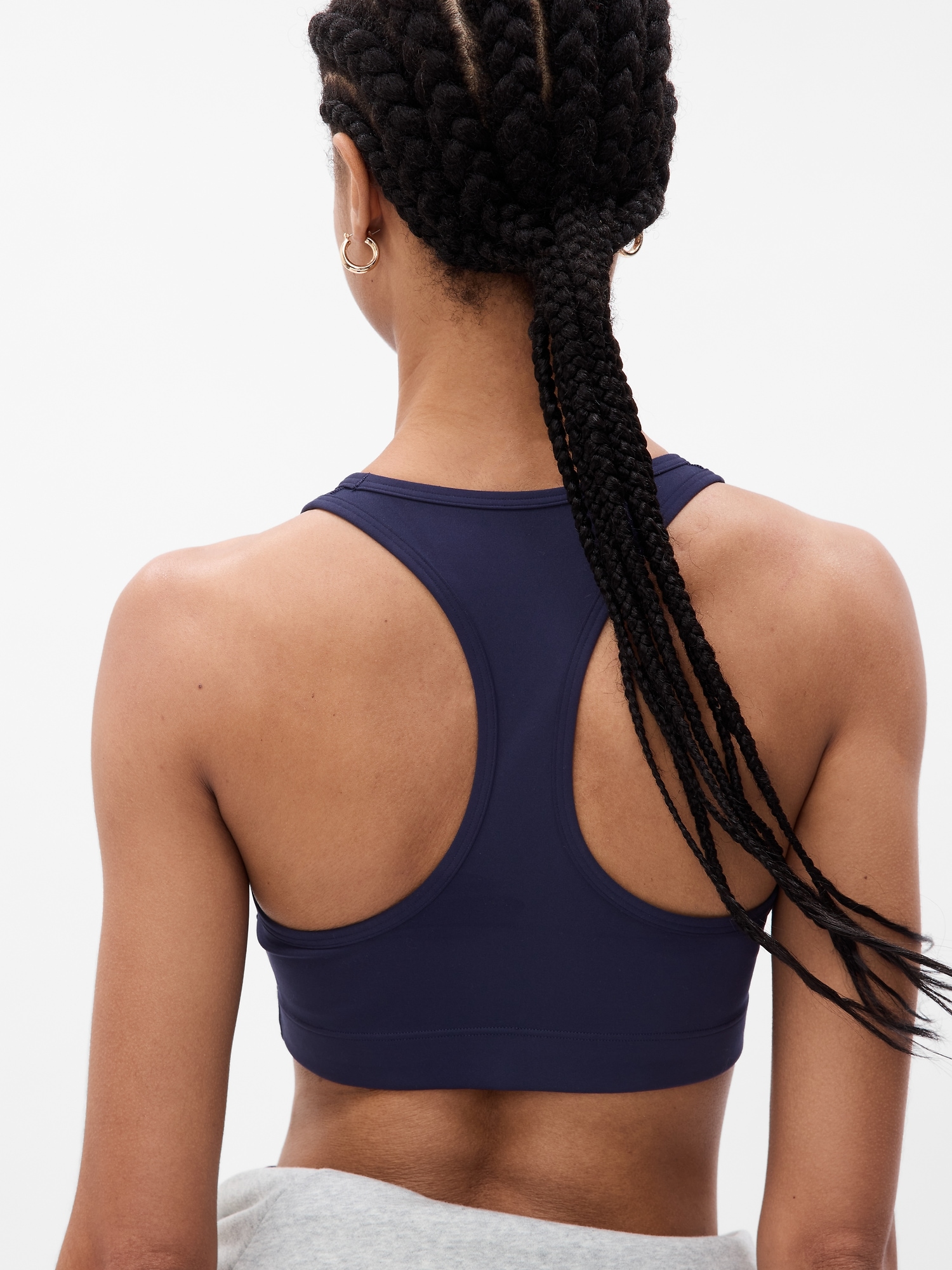 🎓 Gapfit Medium Impact Gray & White Sports Bra