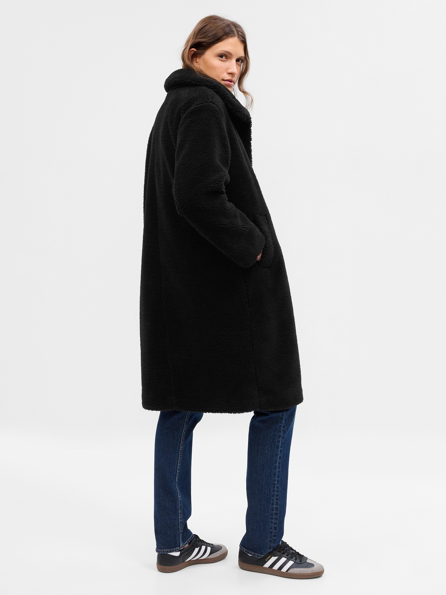 Long Sherpa Coat, What To Wear