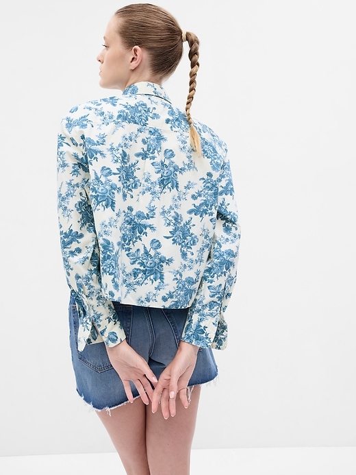 2 of 8 showing, with the color blue floral of product Gap × LoveShackFancy Organic Cotton Cropped Shirt