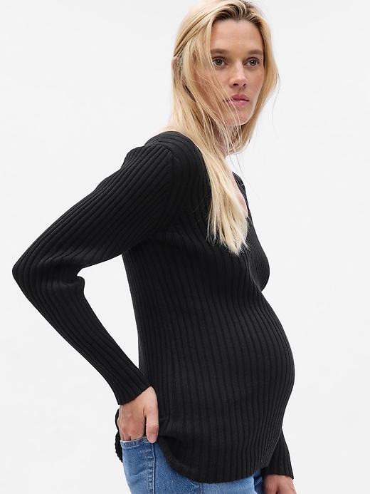 1 of 8 showing, with the color true black of product Maternity Lightweight V-Neck Rib Sweater