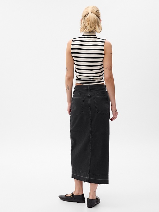 2 of 8 showing, with the color black wash of product Denim Midi Skirt