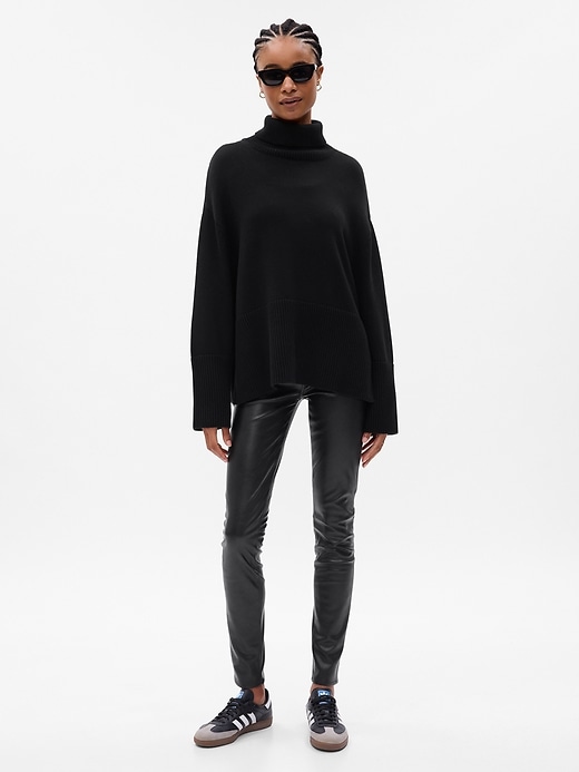 Gap black turtleneck sweater discount
