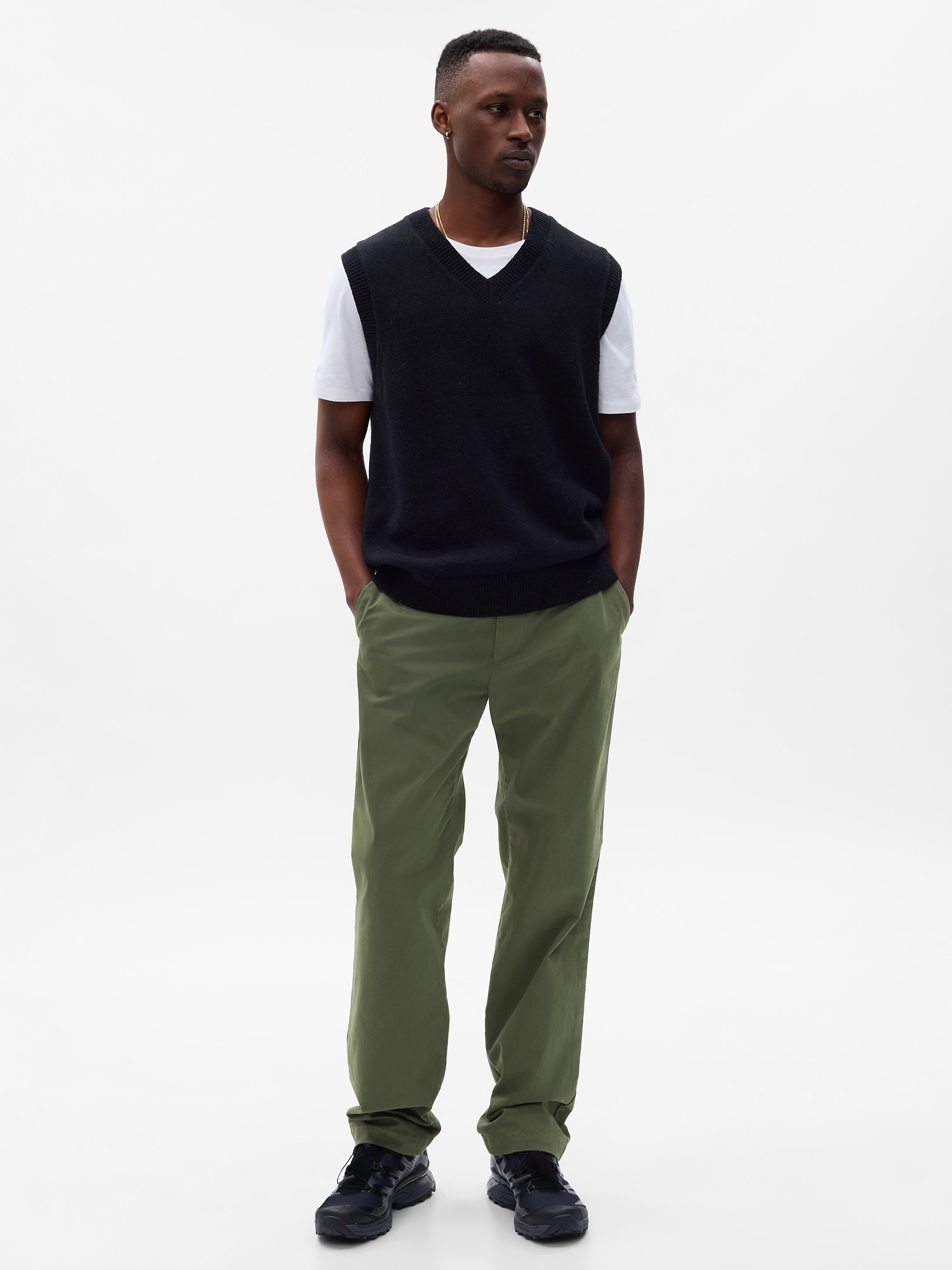 Gap Modern Khakis in Straight Fit with GapFlex green - 472757292