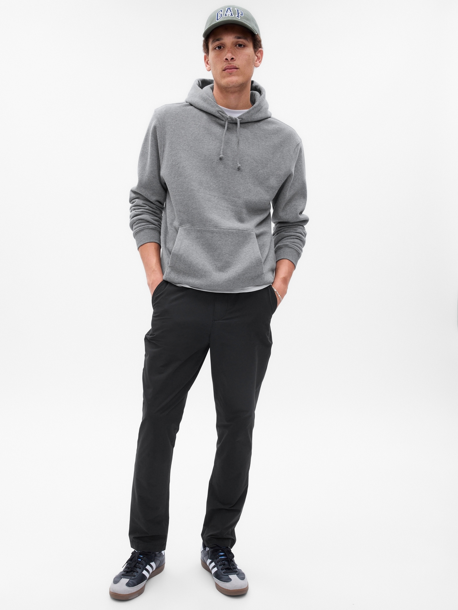 E-Waist Modern Khakis in Straight Fit