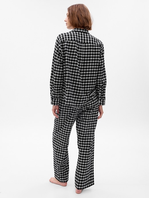 2 of 8 showing, with the color black and white of product Flannel PJ Set