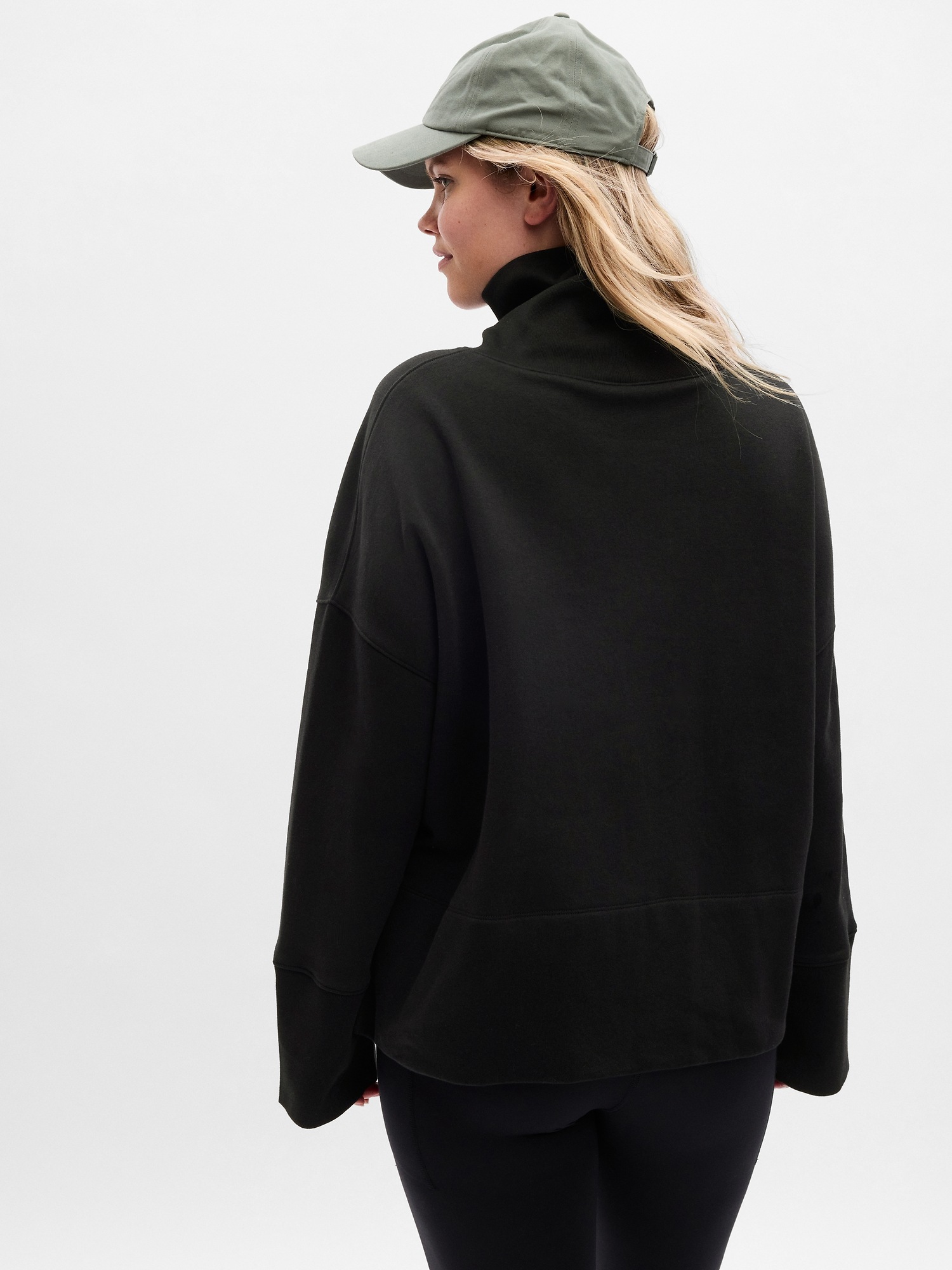 24/7 Split-Hem Vintage Soft Turtleneck Pullover | Gap