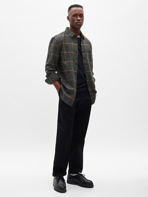1 of 8 showing, with the color gray windowpane of product Organic Cotton Midweight Flannel Shirt