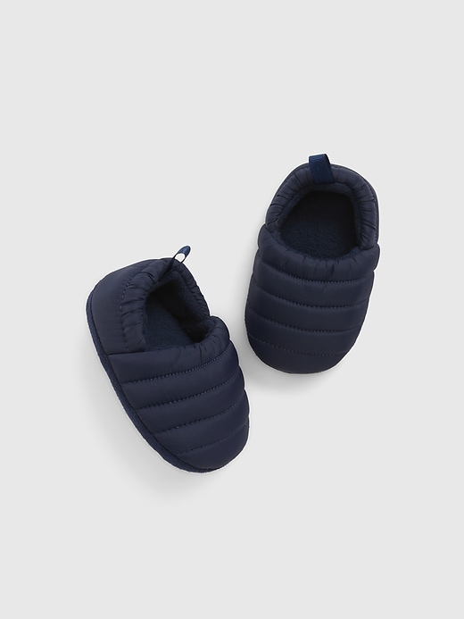 Gap slippers discount