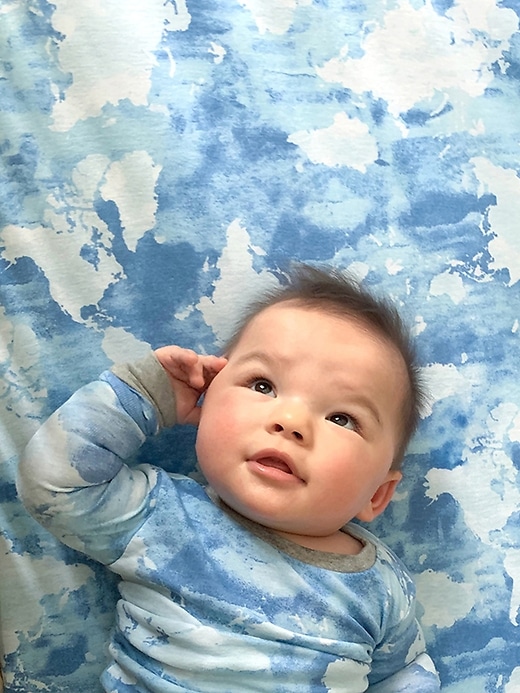 Image number 3 showing, Honest Baby Clothing Organic Cotton Fitted Crib Sheet
