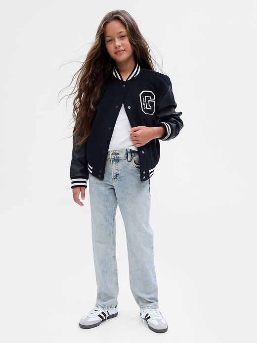 1 of 8 showing, with the color medium wash of product Kids Mid Rise '90s Straight Jean
